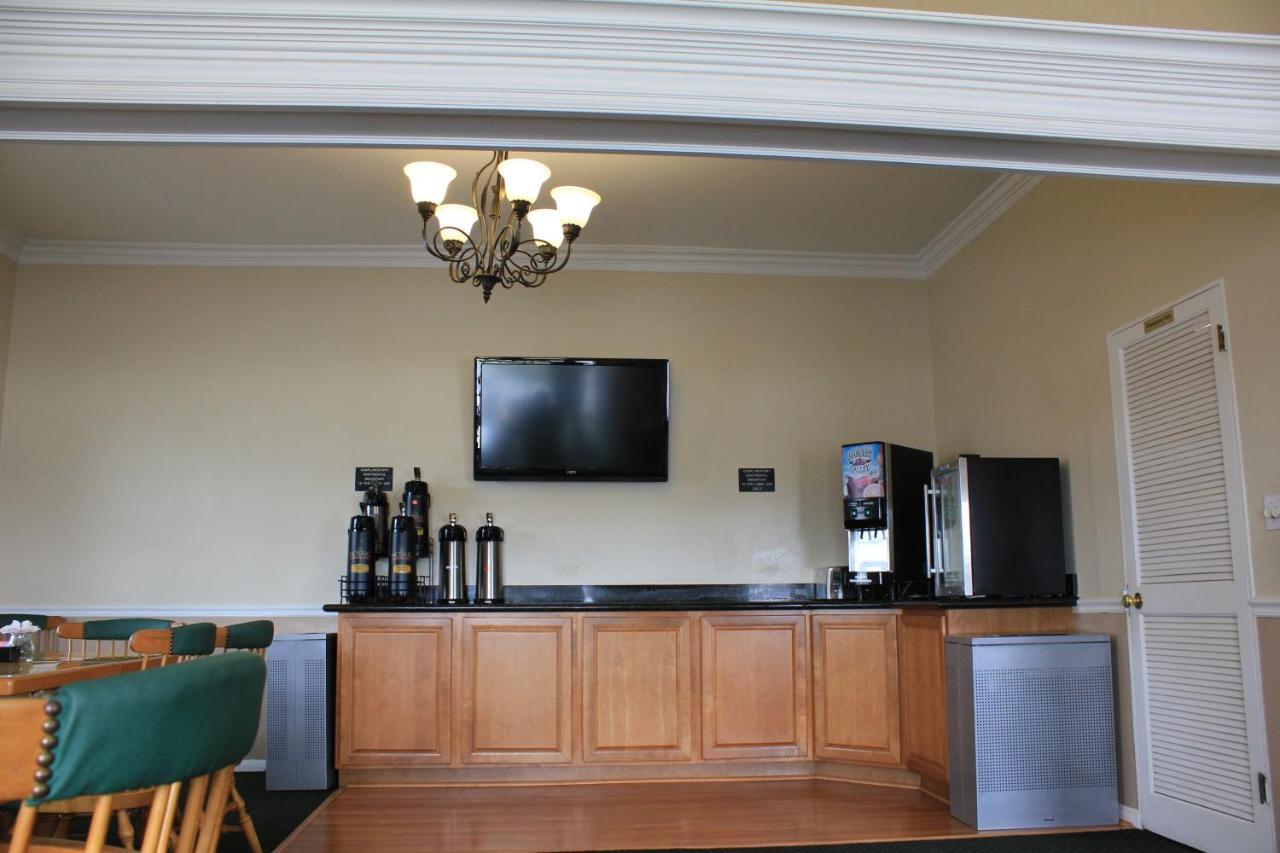 Alpine Inn & Suites Rockford Extérieur photo
