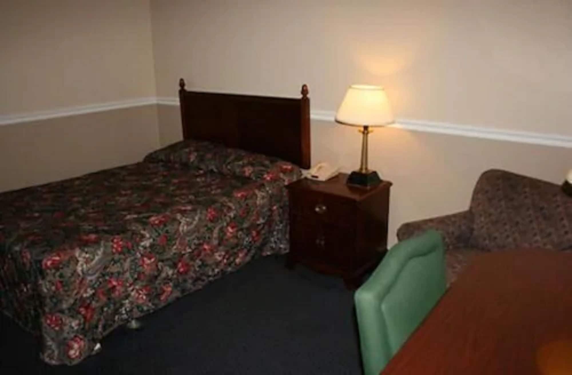 Alpine Inn & Suites Rockford Extérieur photo
