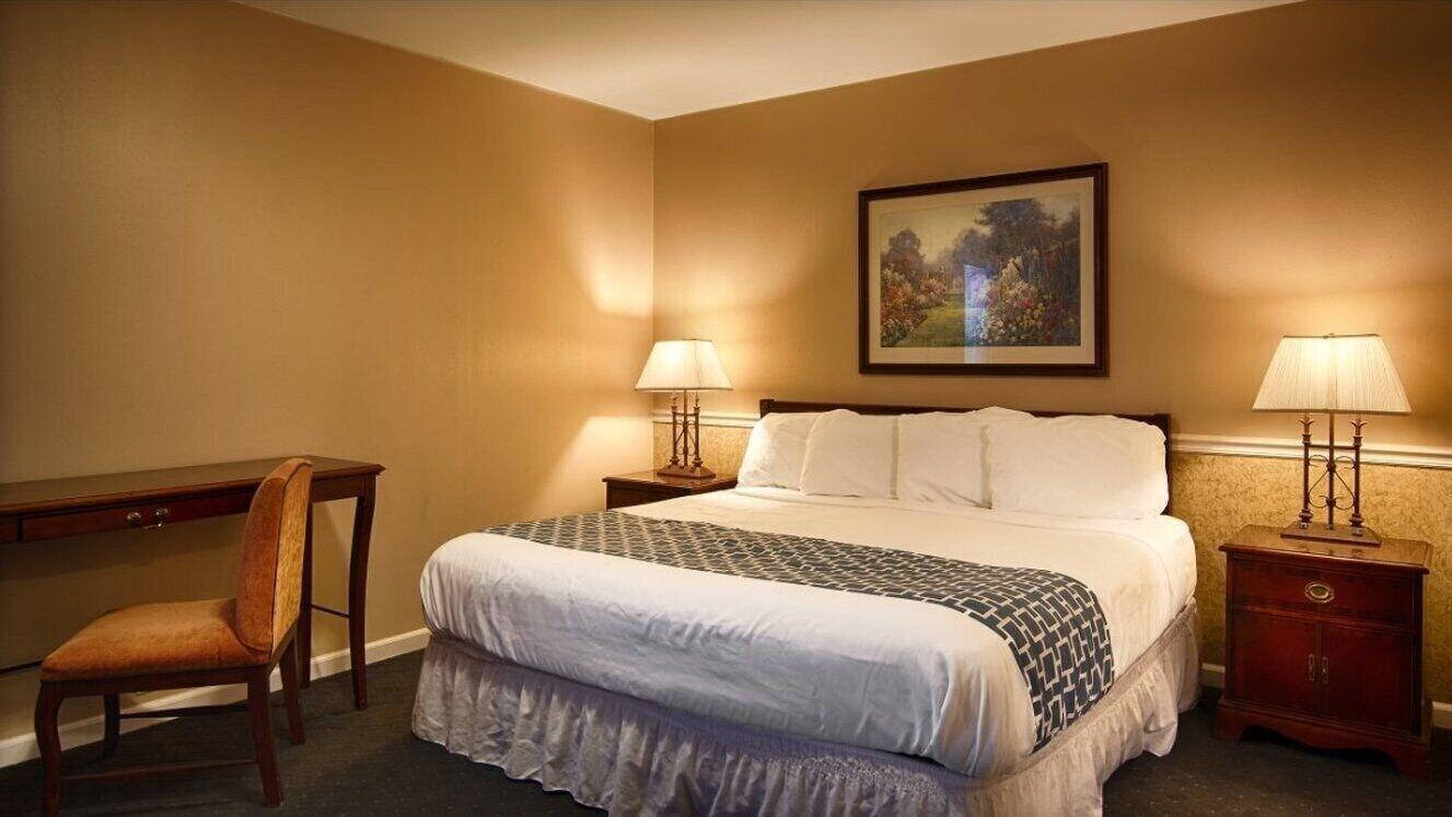 Alpine Inn & Suites Rockford Extérieur photo